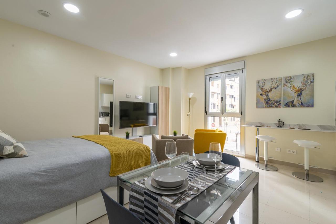 Nuevos Lightbooking Livian Suites Las Palmas Ngoại thất bức ảnh